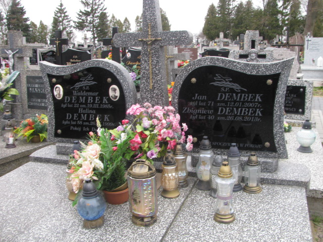 Grób Waldemar Dembek